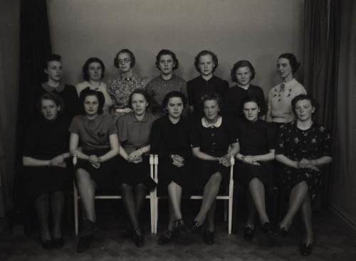 1939 Niss Oskar 30år_27 Gruppbild av anställda vid fabriken